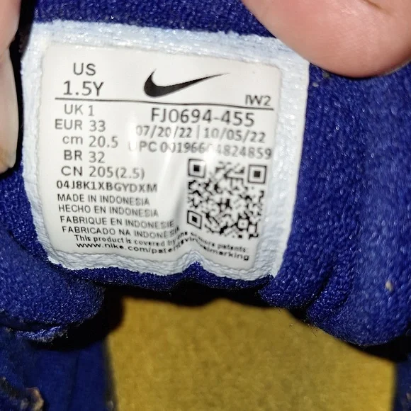 Nike "Air More Up Tempo Kaleidescope" basketball slip-on sneakers - 1 ½ - Picture 9 of 9